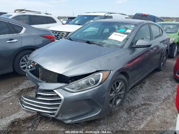 5NPD84LF7JH374689 2018 HYUNDAI ELANTRA - Image 2