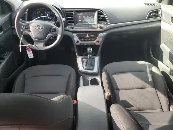 5NPD84LF7JH377737 2018 HYUNDAI ELANTRA - Image 8