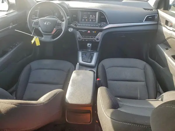 5NPD84LF7JH377978 2018 HYUNDAI ELANTRA - Image 8