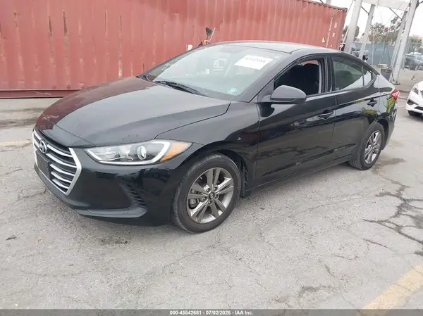 5NPD84LF7JH381173 2018 HYUNDAI ELANTRA - Image 2