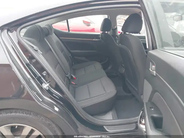 5NPD84LF7JH381173 2018 HYUNDAI ELANTRA - Image 8