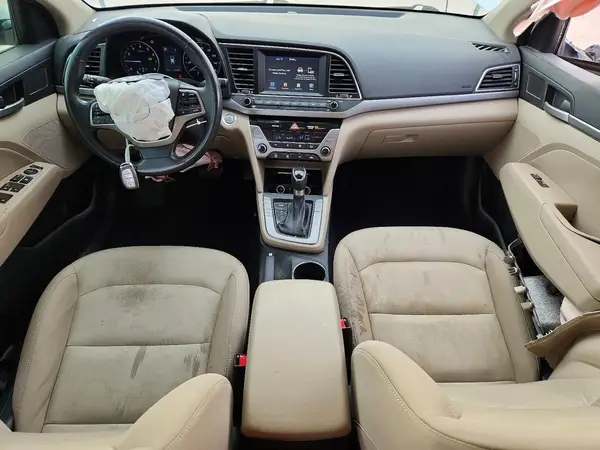 5NPD84LF7JH381495 2018 HYUNDAI ELANTRA - Image 8