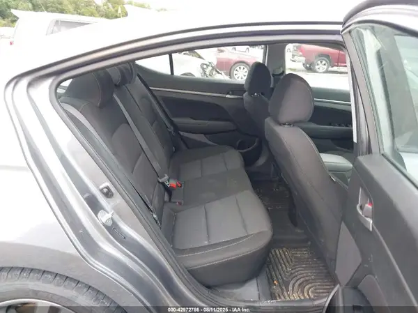5NPD84LF7JH382064 2018 HYUNDAI ELANTRA - Image 8
