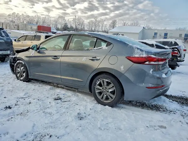 5NPD84LF7JH382503 2018 HYUNDAI ELANTRA - Image 2