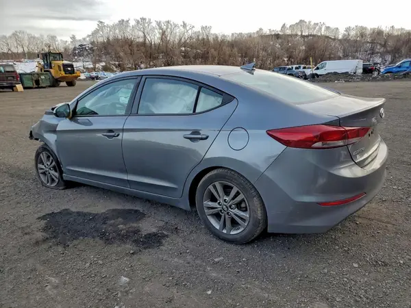 5NPD84LF7JH384512 2018 HYUNDAI ELANTRA - Image 2