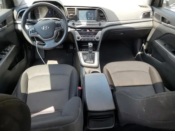 5NPD84LF7JH385272 2018 HYUNDAI ELANTRA - Image 8