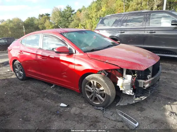 5NPD84LF7JH388690 2018 HYUNDAI ELANTRA - Image 1