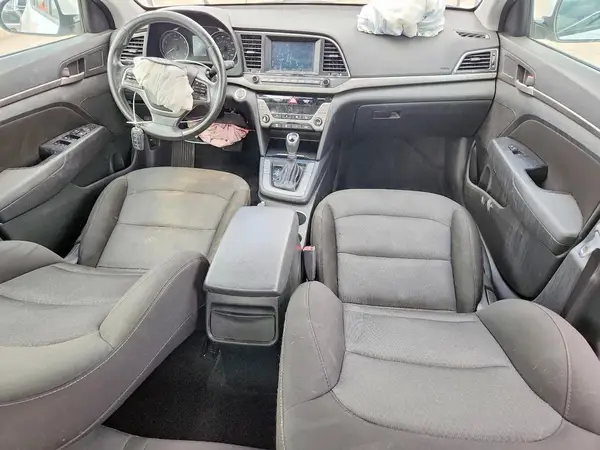 5NPD84LF7JH391041 2018 HYUNDAI ELANTRA - Image 8