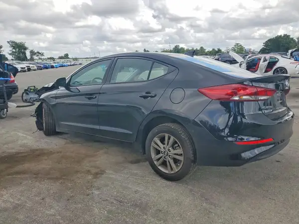 5NPD84LF7JH392402 2018 HYUNDAI ELANTRA - Image 2