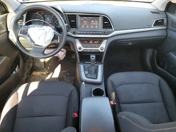 5NPD84LF7JH396255 2018 HYUNDAI ELANTRA - Image 8
