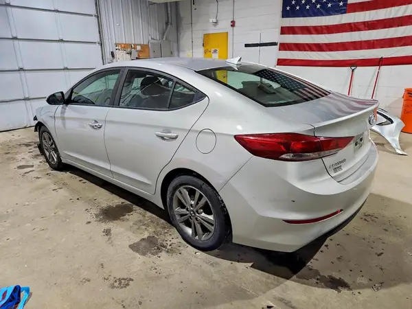 5NPD84LF7JH399821 2018 HYUNDAI ELANTRA - Image 2