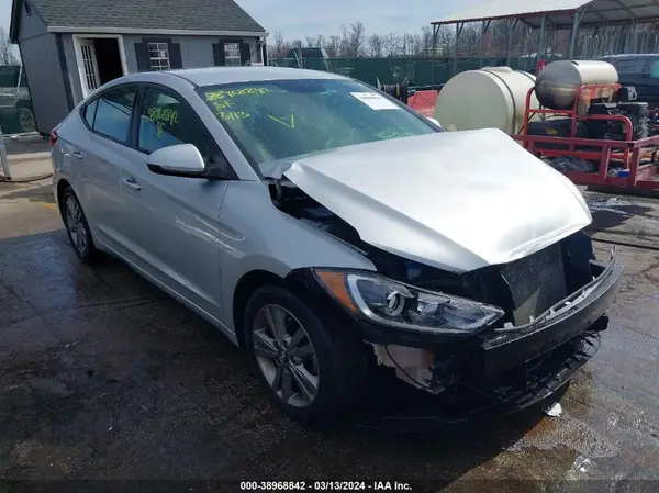5NPD84LF7JH400563 2018 HYUNDAI ELANTRA - Image 1
