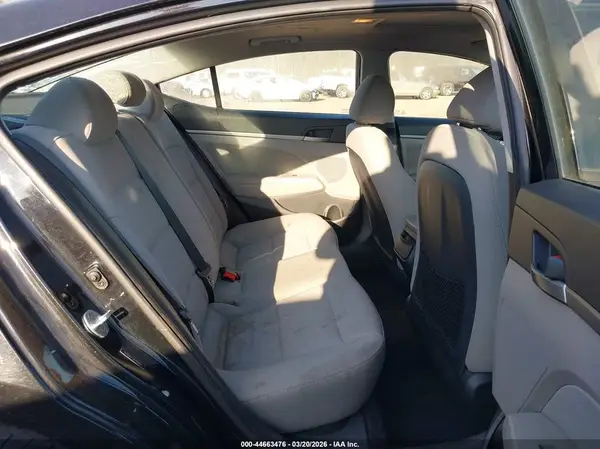 5NPD84LF7JH400854 2018 HYUNDAI ELANTRA - Image 8