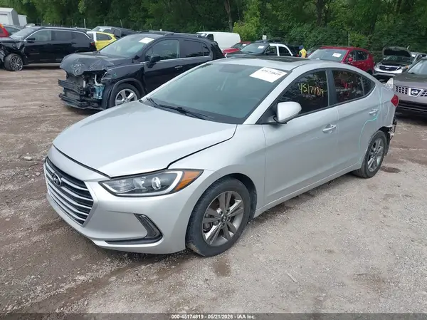 5NPD84LF7JH402362 2018 HYUNDAI ELANTRA - Image 2