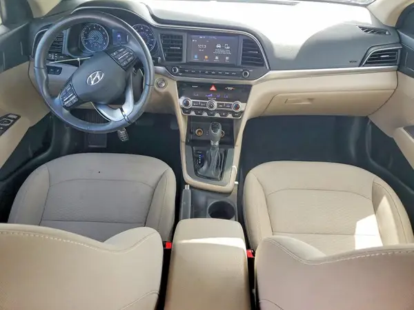 5NPD84LF7KH405747 2019 HYUNDAI ELANTRA - Image 8