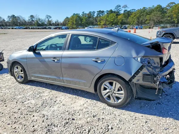 5NPD84LF7KH406705 2019 HYUNDAI ELANTRA - Image 2
