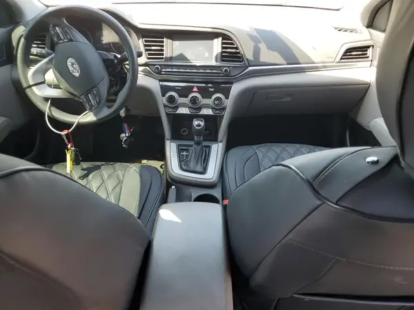 5NPD84LF7KH407644 2019 HYUNDAI ELANTRA - Image 8
