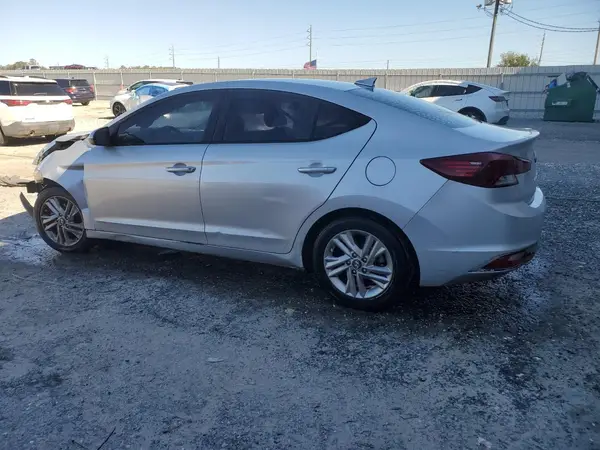 5NPD84LF7KH407997 2019 HYUNDAI ELANTRA - Image 2