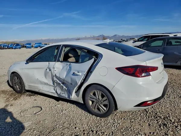 5NPD84LF7KH409099 2019 HYUNDAI ELANTRA - Image 2