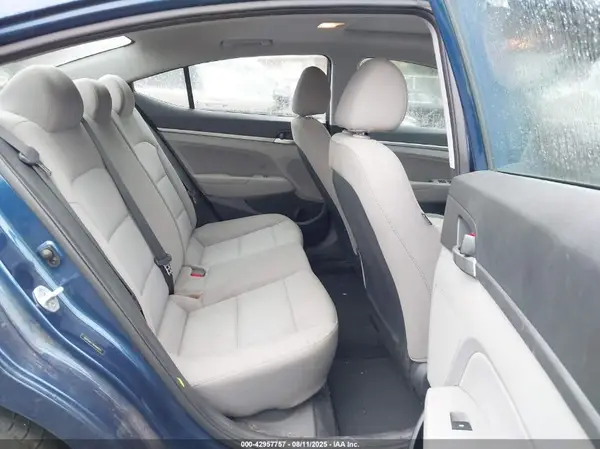 5NPD84LF7KH409507 2019 HYUNDAI ELANTRA - Image 8