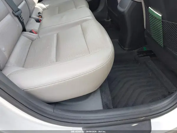 5NPD84LF7KH409605 2019 HYUNDAI ELANTRA - Image 8