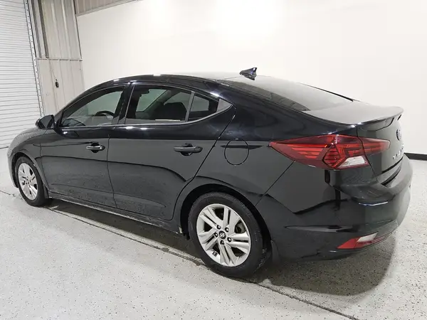 5NPD84LF7KH413282 2019 HYUNDAI ELANTRA - Image 2