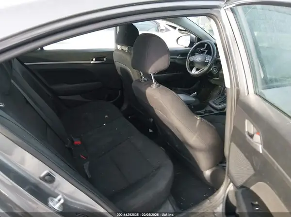 5NPD84LF7KH413332 2019 HYUNDAI ELANTRA - Image 8