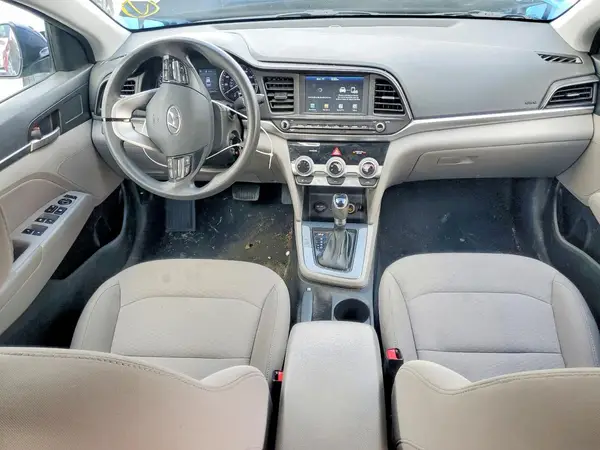 5NPD84LF7KH413749 2019 HYUNDAI ELANTRA - Image 8