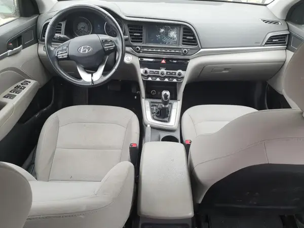 5NPD84LF7KH415579 2019 HYUNDAI ELANTRA - Image 8