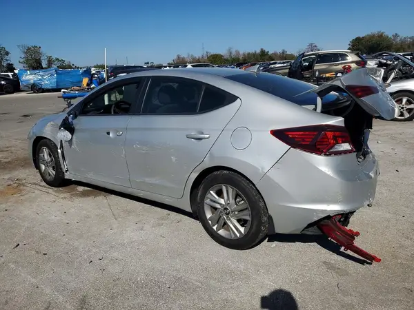 5NPD84LF7KH416103 2019 HYUNDAI ELANTRA - Image 2
