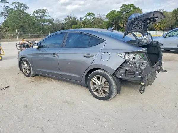 5NPD84LF7KH418434 2019 HYUNDAI ELANTRA - Image 2