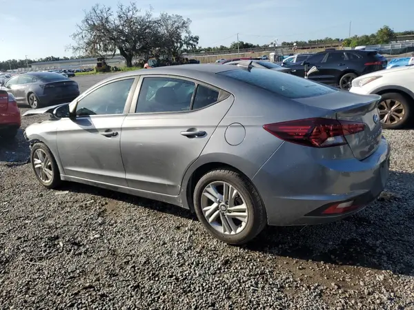 5NPD84LF7KH418997 2019 HYUNDAI ELANTRA - Image 2