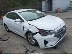 5NPD84LF7KH423018 2019 HYUNDAI ELANTRA