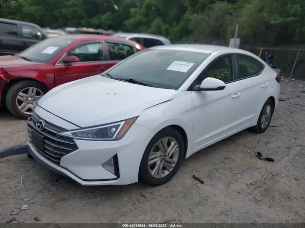 5NPD84LF7KH423018 2019 HYUNDAI ELANTRA - Image 2