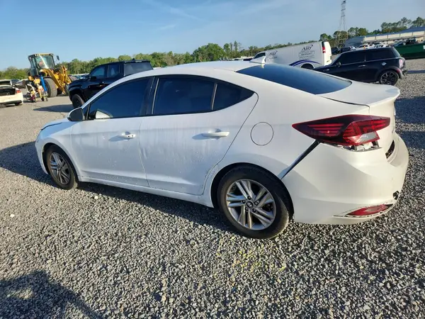 5NPD84LF7KH423830 2019 HYUNDAI ELANTRA - Image 2