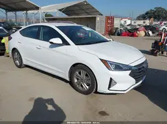 5NPD84LF7KH423889 2019 HYUNDAI ELANTRA