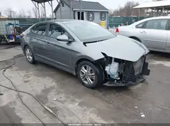 5NPD84LF7KH425643 2019 HYUNDAI ELANTRA