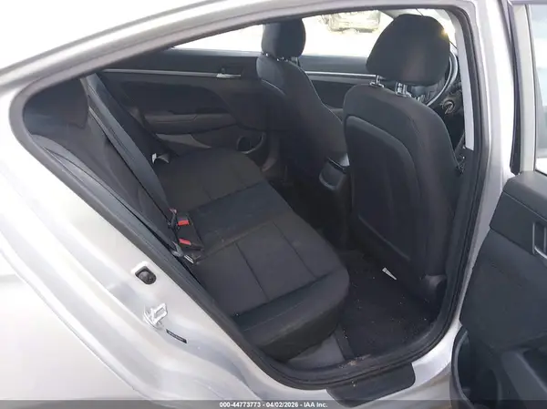 5NPD84LF7KH429417 2019 HYUNDAI ELANTRA - Image 8