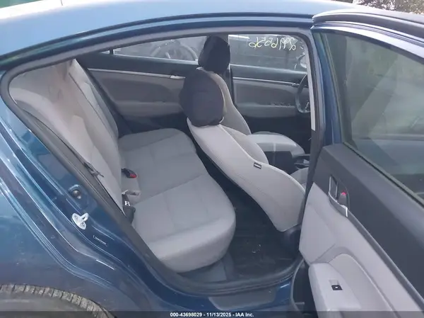 5NPD84LF7KH429644 2019 HYUNDAI ELANTRA - Image 8