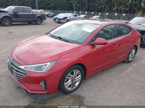 5NPD84LF7KH430180 2019 HYUNDAI ELANTRA - Image 2
