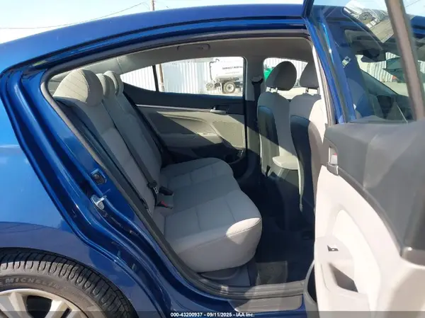 5NPD84LF7KH434634 2019 HYUNDAI ELANTRA - Image 8