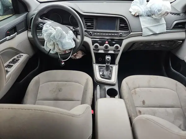 5NPD84LF7KH440837 2019 HYUNDAI ELANTRA - Image 8