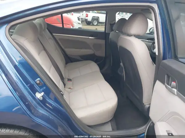 5NPD84LF7KH441874 2019 HYUNDAI ELANTRA - Image 8