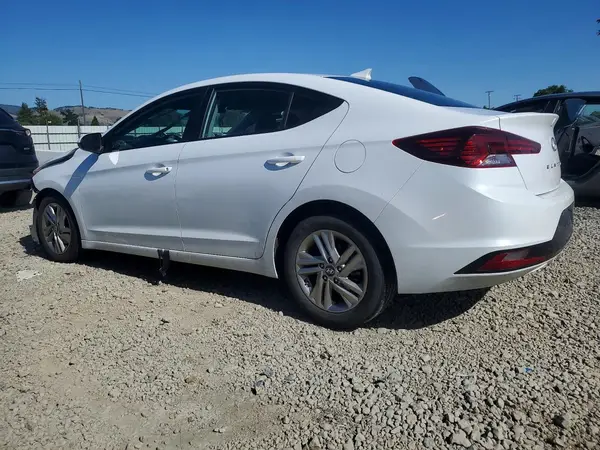 5NPD84LF7KH443995 2019 HYUNDAI ELANTRA - Image 2