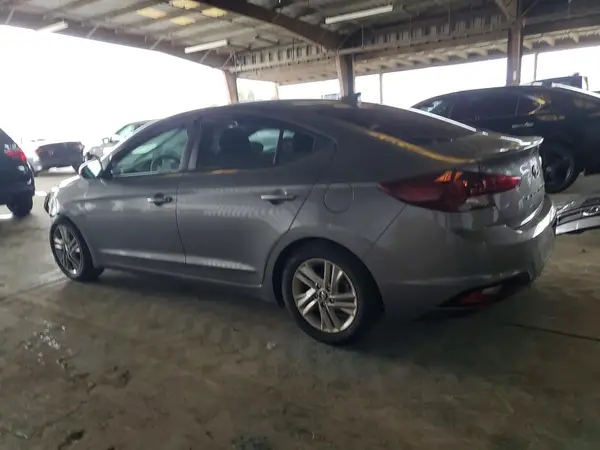 5NPD84LF7KH445018 2019 HYUNDAI ELANTRA - Image 2