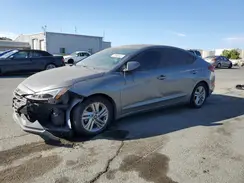 5NPD84LF7KH446864 2019 HYUNDAI ELANTRA