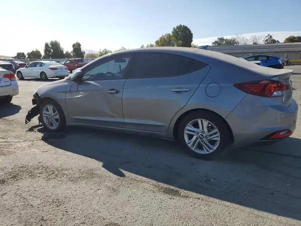 5NPD84LF7KH446864 2019 HYUNDAI ELANTRA - Image 2