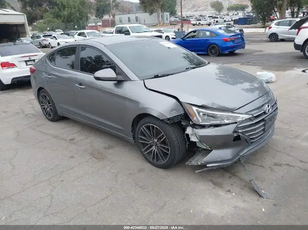 5NPD84LF7KH446895 2019 HYUNDAI ELANTRA - Image 1