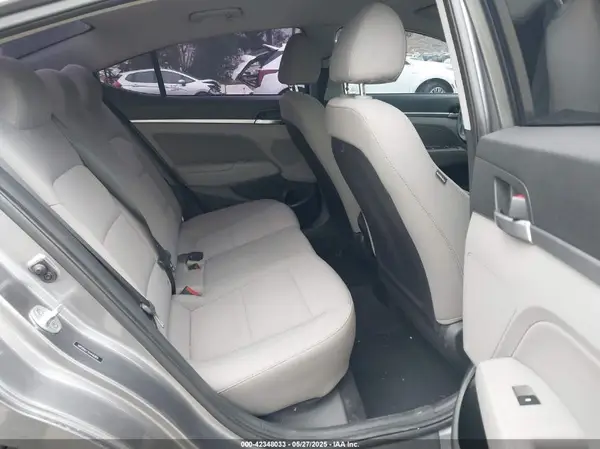5NPD84LF7KH446895 2019 HYUNDAI ELANTRA - Image 8