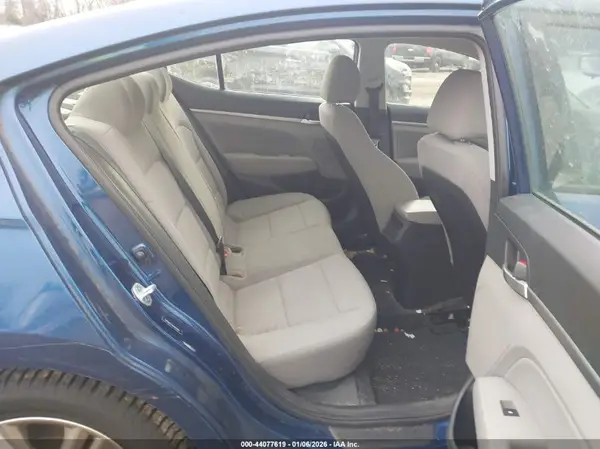 5NPD84LF7KH449568 2019 HYUNDAI ELANTRA - Image 8